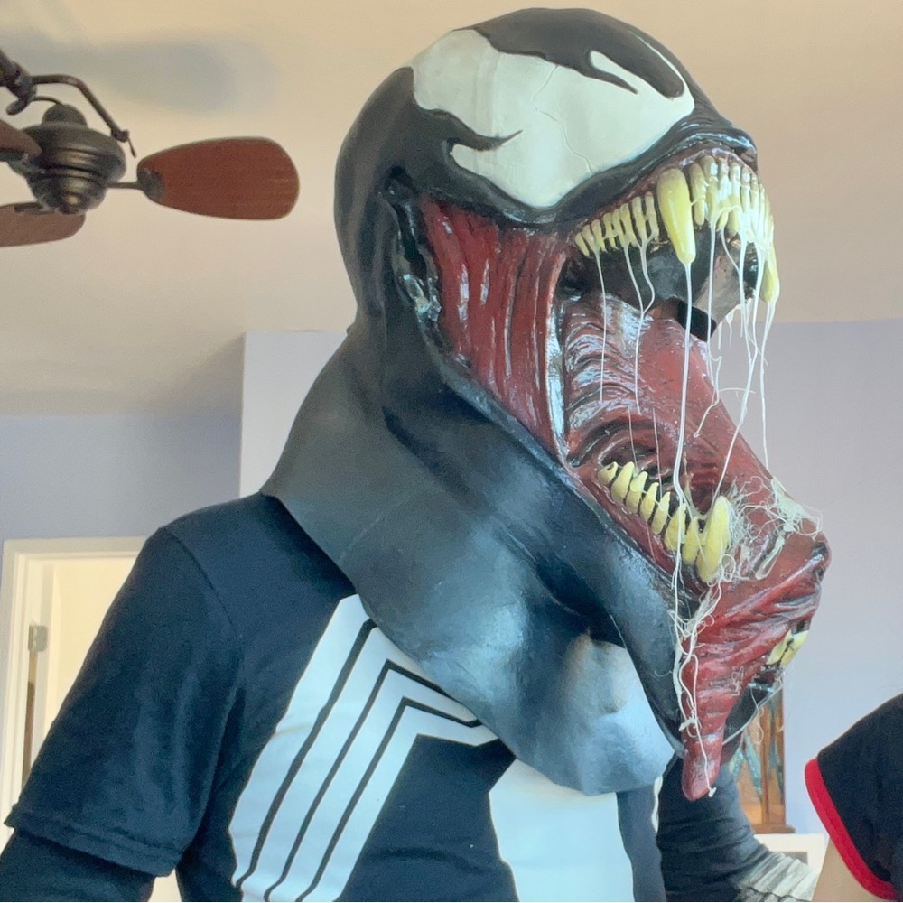 MARVEL Venom Latex Mask for adult - full head cover, amazing detail, Halloween